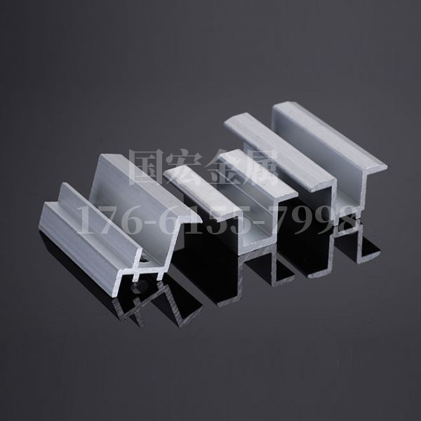 太阳能光伏支架的压块是做什么用的